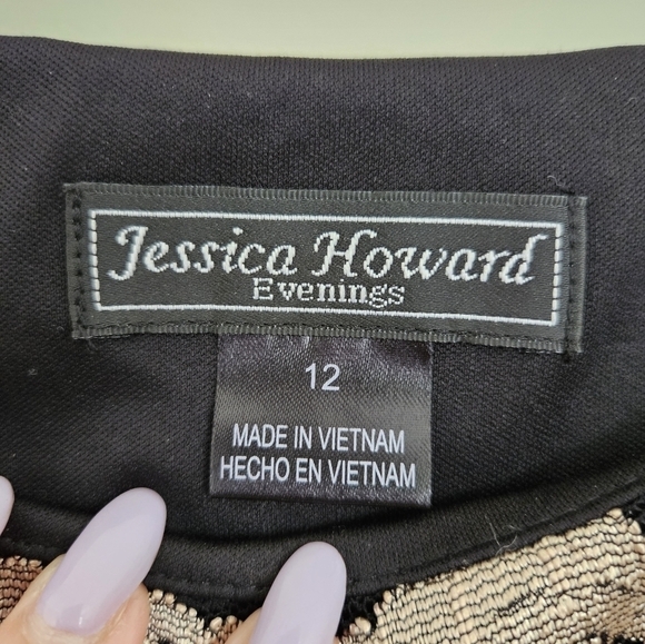 Jessica Howard Evenings Black and Gold Sheath Dress - Picture 6 of 7